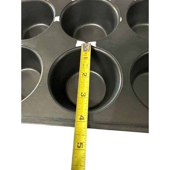 Wilton 6-Cup XL Muffin Pan Nonstick 2" Depth Heavy-Duty Bakeware - Picture 5 of 9